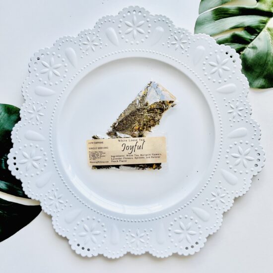 Alternative view of Joyful White Tea - An Afternoon Experience