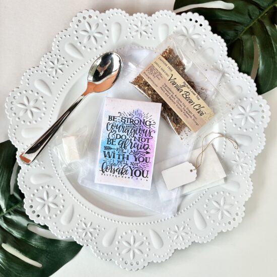 Be Strong and Courageous Small Tea Gift